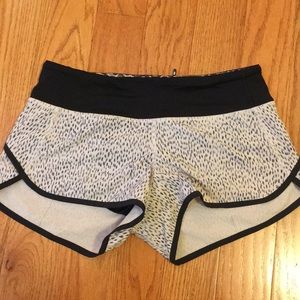 Lululemon running shorts, Tan/Black, size 4